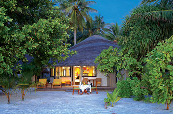 Hotel Angsana Resort & Spa Maldives Velavaru