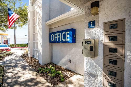 Hotel Studio 6 Houston West