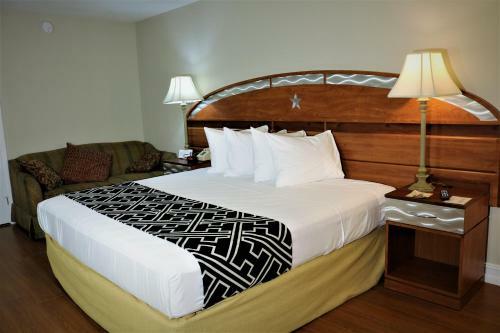 Motel Monte Carlo Inn- Near Disney