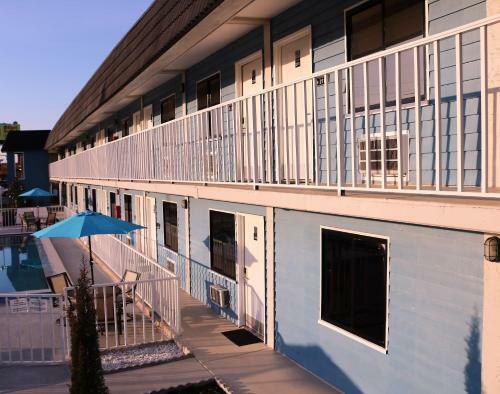 Motel Monte Carlo Inn- Near Disney