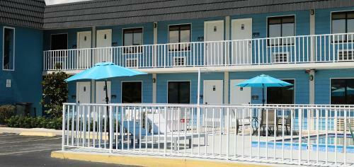 Motel Monte Carlo Inn- Near Disney