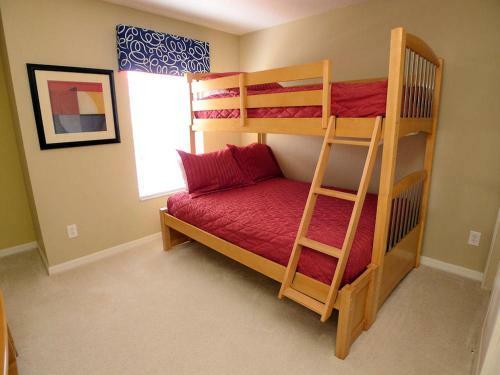 Paradise Palms Resort - 8963