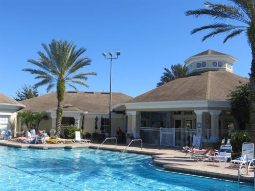 Peaceful 5 Bedroom Pool Home In Windsor Palms Resort