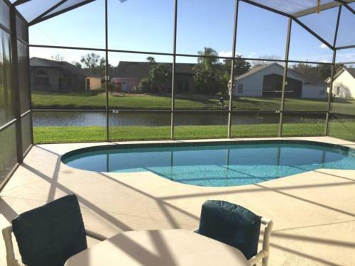 3 Bedroom Kissimmee Pool Home With South Facing Pool