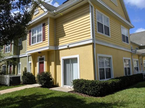 Townhouse At The Villas At Seven Dwarfs (De)