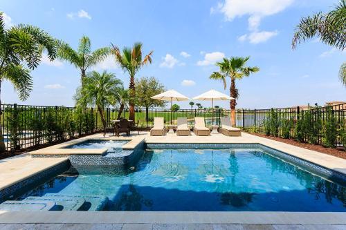 Villa W236