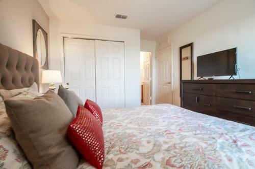 Aco Compass Bay Resort 4 Bedroom Vacation Townhome (1610)