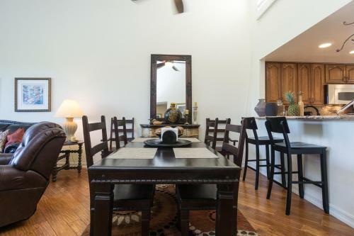 Apartamento La Quinta Condo