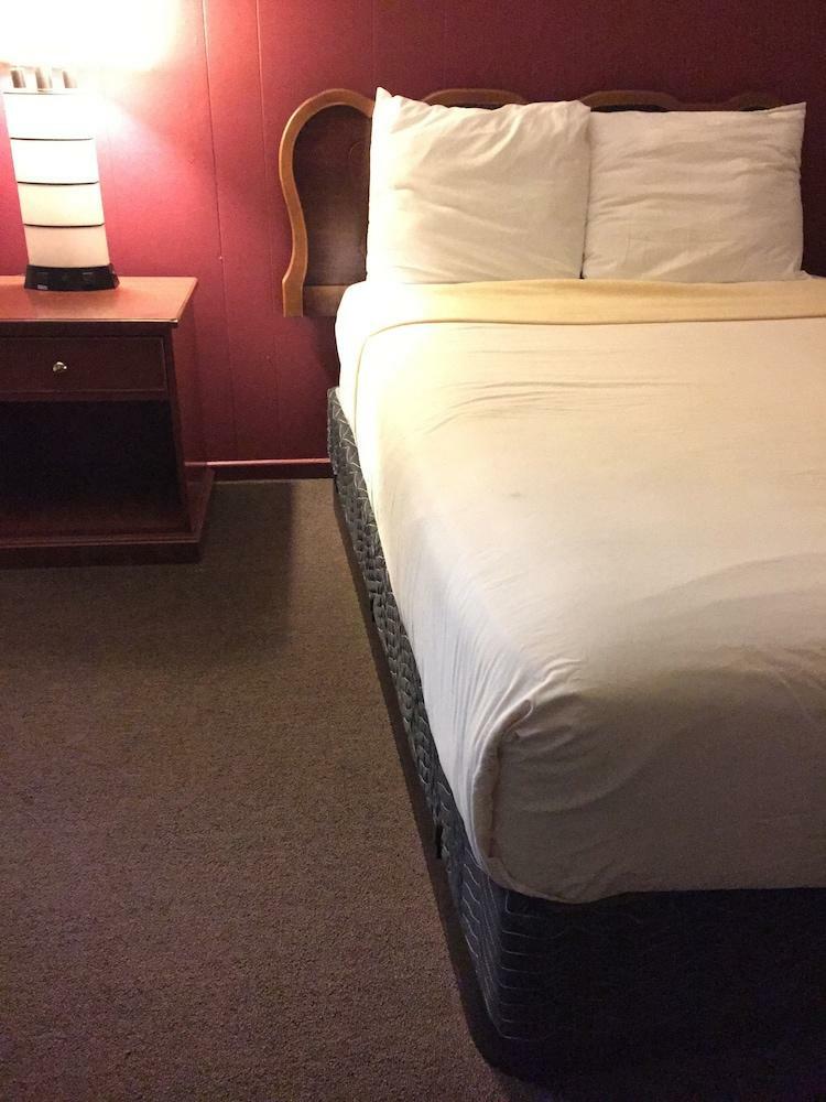 Hotel Holiday Lodge