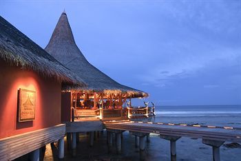 Hotel Anantara Veli Resort & Spa