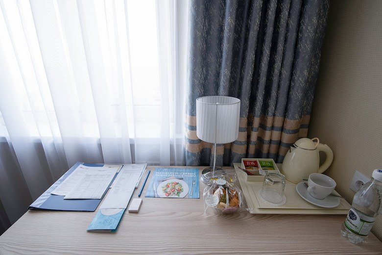 Hotel Equator