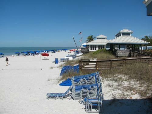 Hotel Inn At Pelican Bay