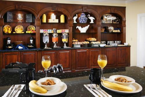 Hotel Inn At Pelican Bay