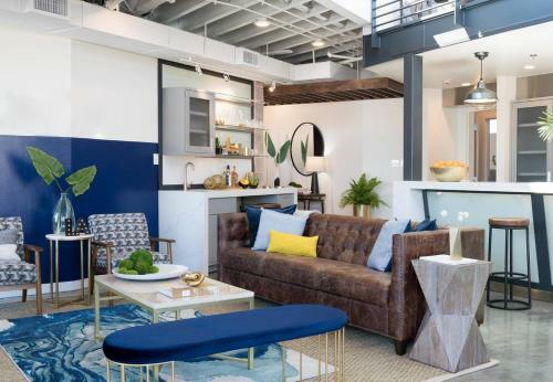 Apartamento 2br/2ba Penthouse In Warehouse Dist. By Domio