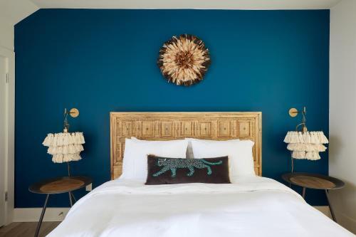 Sonder ? The Esplanade