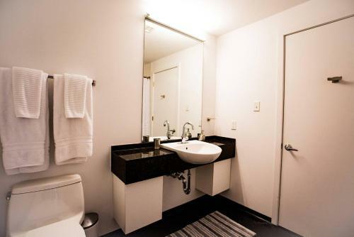 Apartamento Stayloom?s Crisp & Classy Condo | Cbd