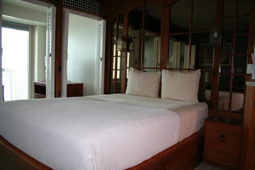 Hotel Georgian Inn Beach Club