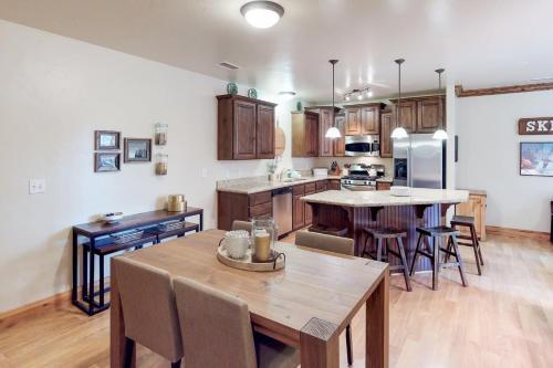 Apartamento Bear Hollow Condo