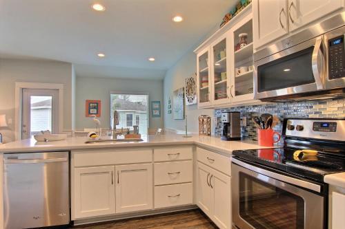 Beachy Keen Townhouse