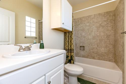 Apartamento Pirates Bay Condo
