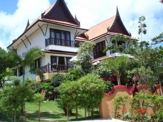 Hotel Paradise Island Estate