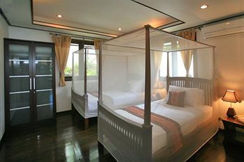 Hotel Paradise Island Estate
