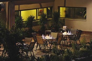 Hotel Orient Queen Homes