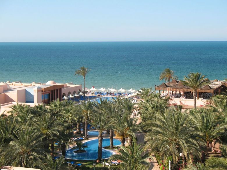 Hotel Oasis Marine