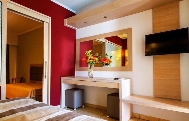Hotel Dodeca Sea Resort