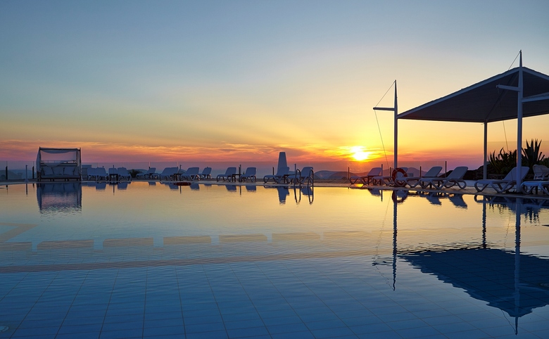 Orizontes Hotel & Villas