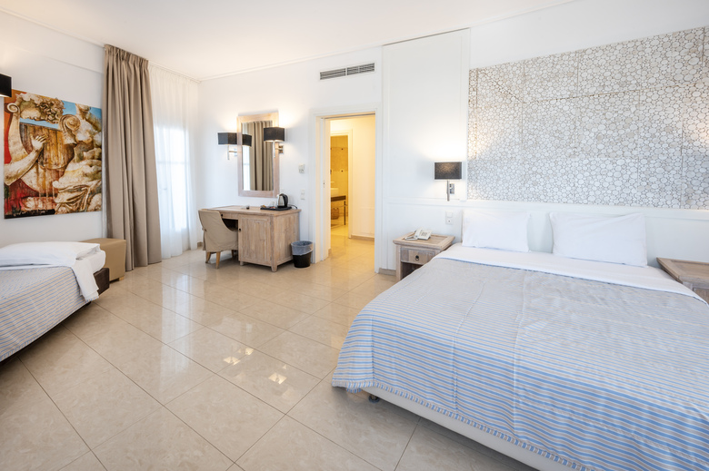 Orizontes Hotel & Villas