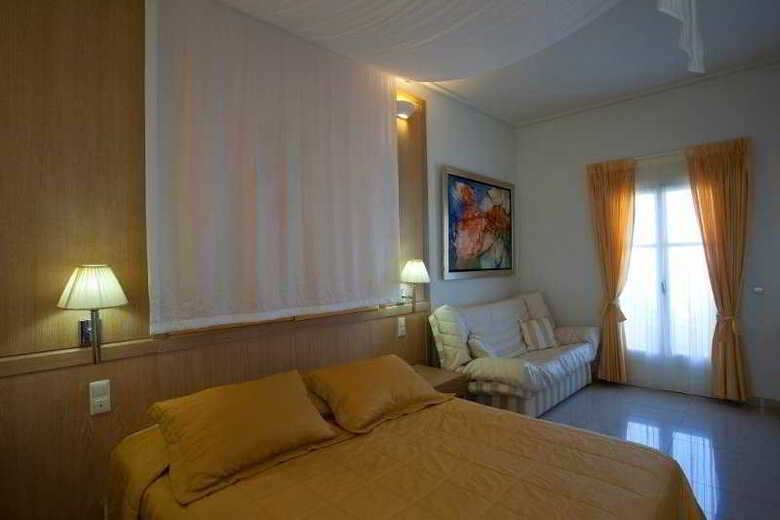 Orizontes Hotel & Villas