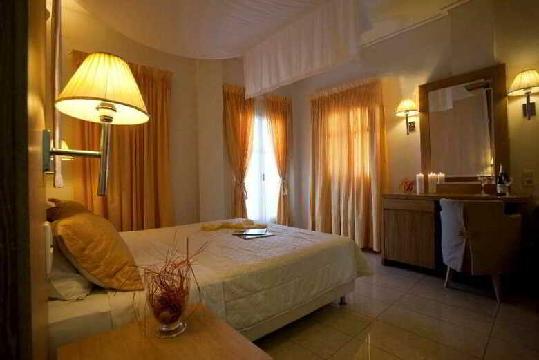 Orizontes Hotel & Villas