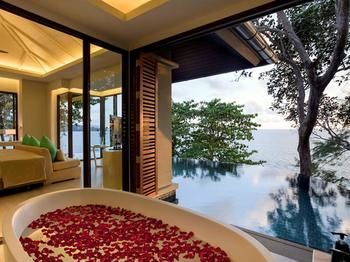 Hotel Pullman Phuket Arcadia Naithon Beach