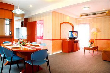 Hotel Tara Garden