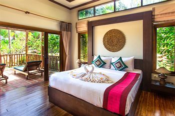 Hotel Chalong Chalet Resort & Spa