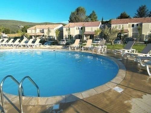 House Vallon Pont D Arc - 6 Pers, 50 M2, 3/2