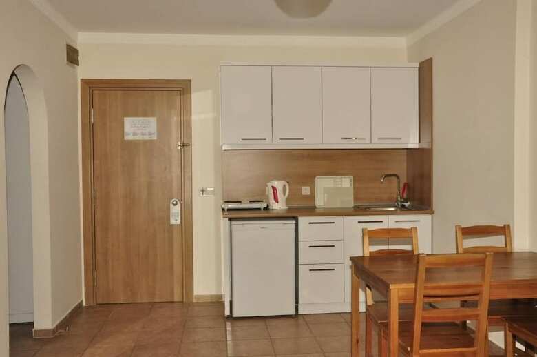 Aparthotel Riviera Apart