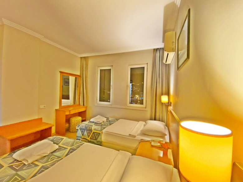 Select Apart Hotel