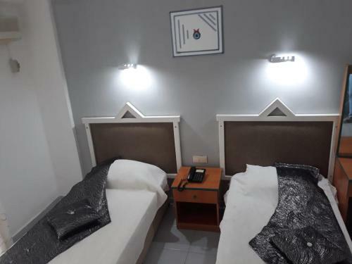 Glaros Hotel