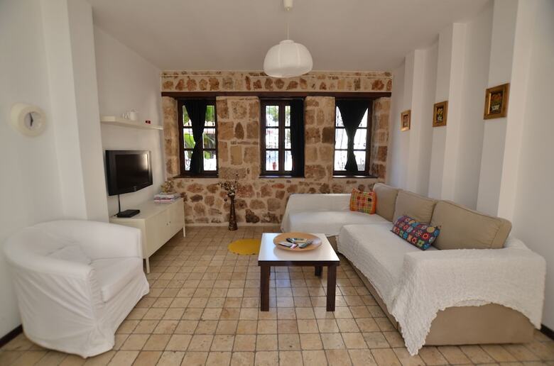 La Paloma Hotel