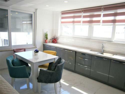 Bed & Breakfast Kale Pansiyon