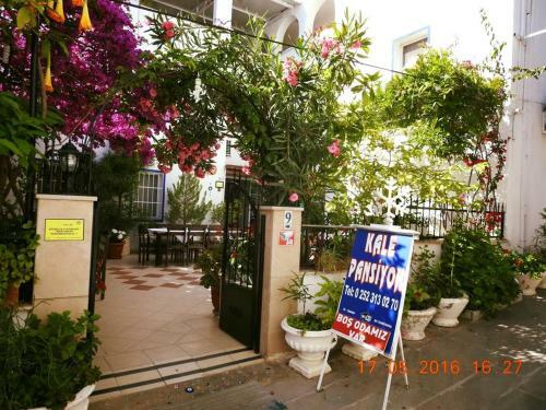 Bed & Breakfast Kale Pansiyon