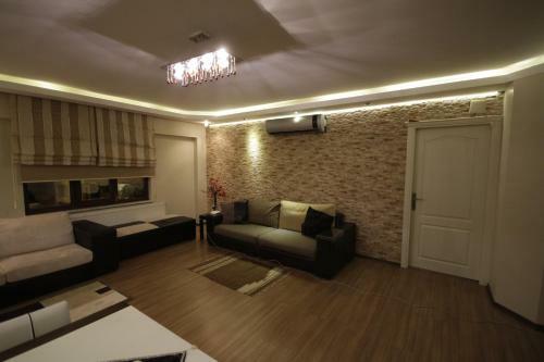 Araz Apart