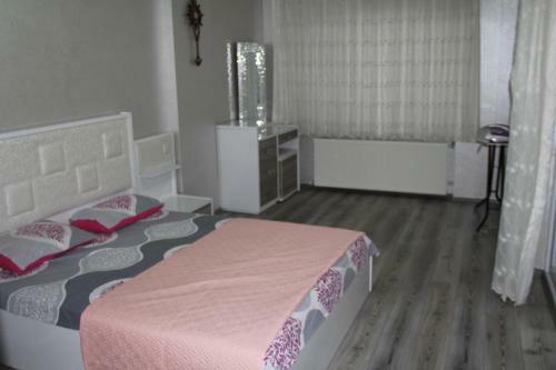Abbasi Apart-1