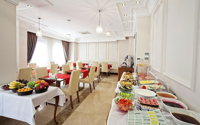 Hotel Aren Suites