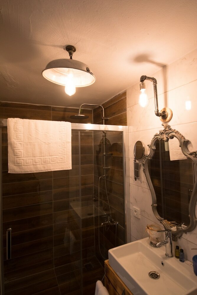 Bed & Breakfast 8 Pansiyon
