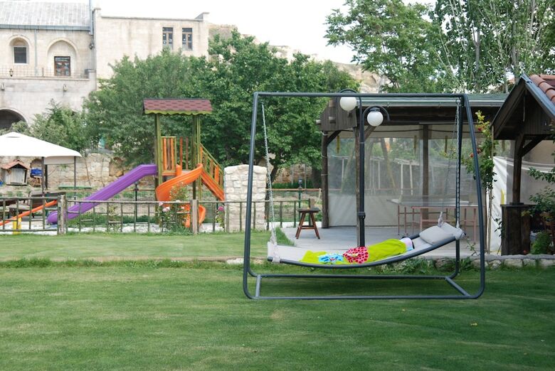 Melis Cave Hotel
