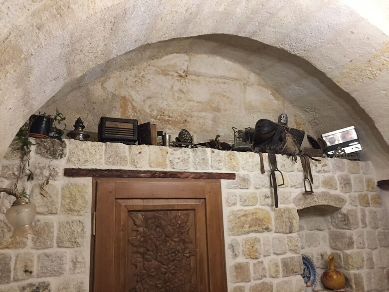 Hotel Oread Cave Suites
