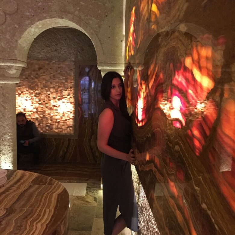 Hotel Oread Cave Suites